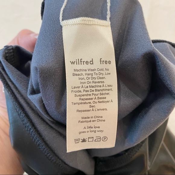 Wilfred Free Faux Leather Daria High Waisted Leggings Black size XS - Picture 9 of 12